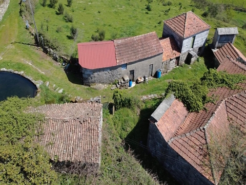 Moradia Devoluta T4+2