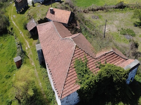 Moradia Devoluta T4+2